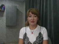 I am hardworking, attentive and neat. I like order and coziness in the house. I spend my free time walking in the park, enjoying nature. I