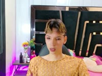 I am a very sensual, fun trans girl with a lot of energy. I love connecting with the people who enter my room and creating a warm, relaxed and fantasy-filled atmosphere. If you are looking for someone authentic, playful and who enjoys every moment with you, you are in the right place. I like to flirt, fulfill fantasies and make each visitor feel special.