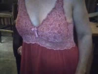 hoi, ik ben hete milf die voor veel open staat. ik hou wel van dominantie en hou er van om een onderdanig sletje te zijn. Maar als jij dat wil kan ik ook jouw strenge meesteres zijn....Er kan veel maar geen extreme ding zoals:naalden, plas en poep...Vragen staat vrij, wie weet kan je me overtuigen om grenzen te verleggen.