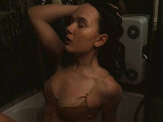 camgirl picture DavinaHislip