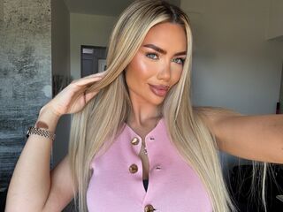 adultcam photo ErikaBonnie