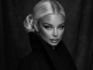 cam girl showing pussy KatalinaRouge