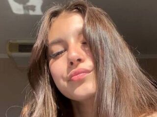 nude webcamgirl NormanGillison