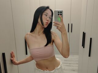 nude camgirl pic ReinaChann