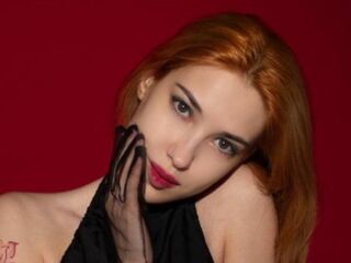 naked cam girl ShoshanaDesilva