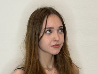naked girl with webcam fingering pussy YokoMagliacane