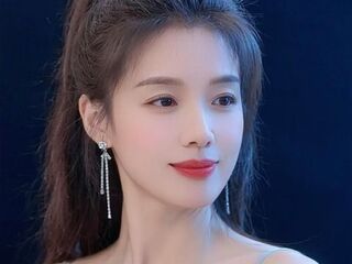 chatroom webcam pic liyufei