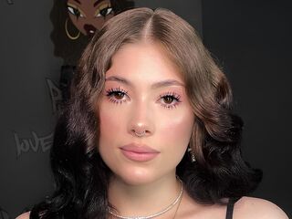 hot chatroom ShayneKuster