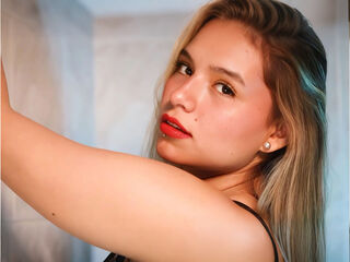 bedroom cam SusieJohns