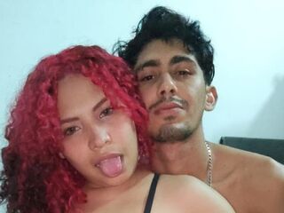 sexchat couple JulieAndMax