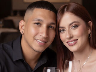 camcouple live porn LukeAndSofiabl