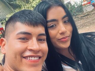 adult couple chatroom MaryAndy