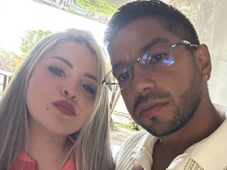 sex webcam chatroom NicoleandTim