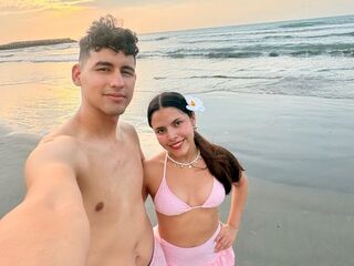 hot naked camcouple livesex SaraAndrex