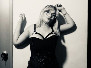 high heel fetish chat room BelliniSarah