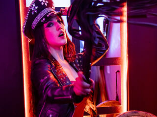 femdom cam girl CleodoraNoir