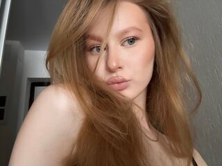 fingering webcam girl AlexiaBedar