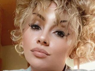 hot strip tease webcam AlexisGray