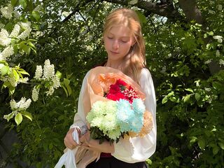 beautiful cam girl AliseMorise