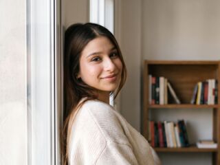 cam girl fingering AlysaGagliano
