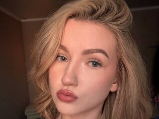 free video chat room AmyConnelly