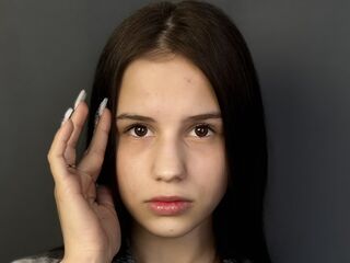 chat room livesex AnnetPintonin