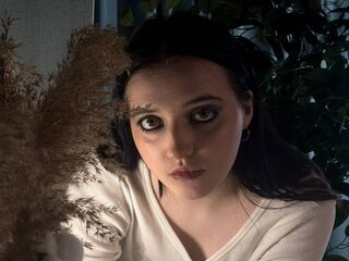 camslut naked AntoniaBonelli