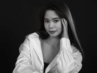 webcamgirl AyaNicole