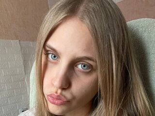 naked webcam girl picture AyannaOverturf