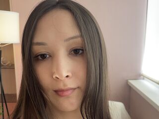 cam girl masturbating with sextoy BellaRomanov