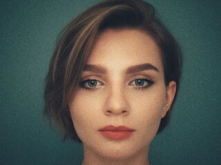 nude camgirl pic BjorkLight