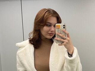 nude webcam girl photo BrynnMeury