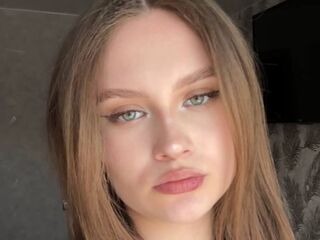 chat room CarylonPreis