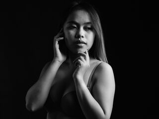 girl topless CasandraLuna