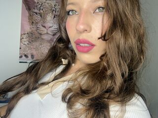 camwhore masturbating with vibrator CatalinaKlopp