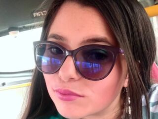 girl topless chat CelesteLemman