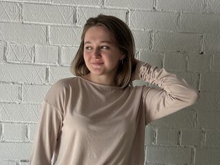 free jasmin livecam ChristiaBenoy