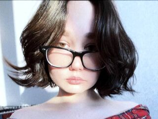 naked webcam girl CoralMatteis