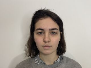 hot cam show CorinaHariri