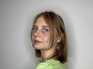 free live cam chat DenniseVerso