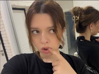 live porn web cam DevonaChurchey