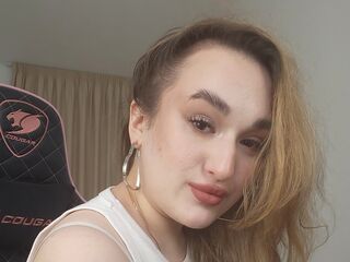 live webcam girl DiannaDann