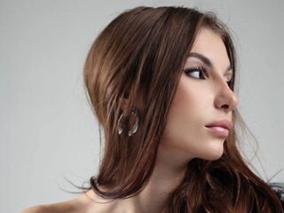 cam girl video chat DionnaTalone