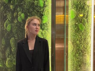 camgirl sexchat EdaNoreikaite