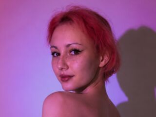 free nude webcam show ElanaHelfert