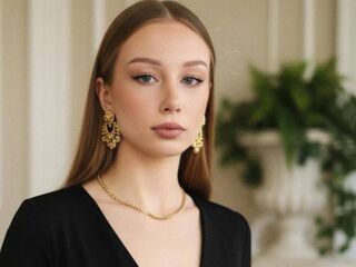 live porn cam EmaGurrad