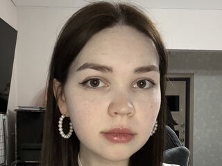 free live sexcam EmiliRoyzi