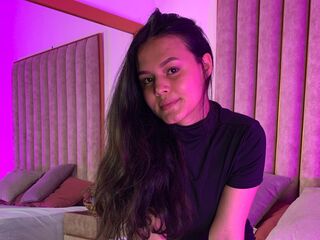 nude gamgirl EmmaHylls