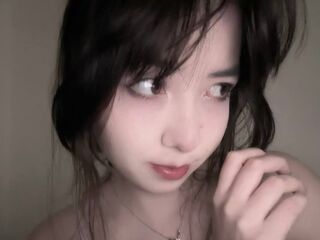 camwhore spreading pussy EvaFialka