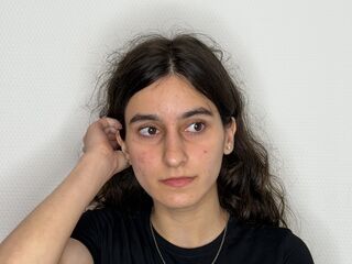 free sexcam FondaYarbro